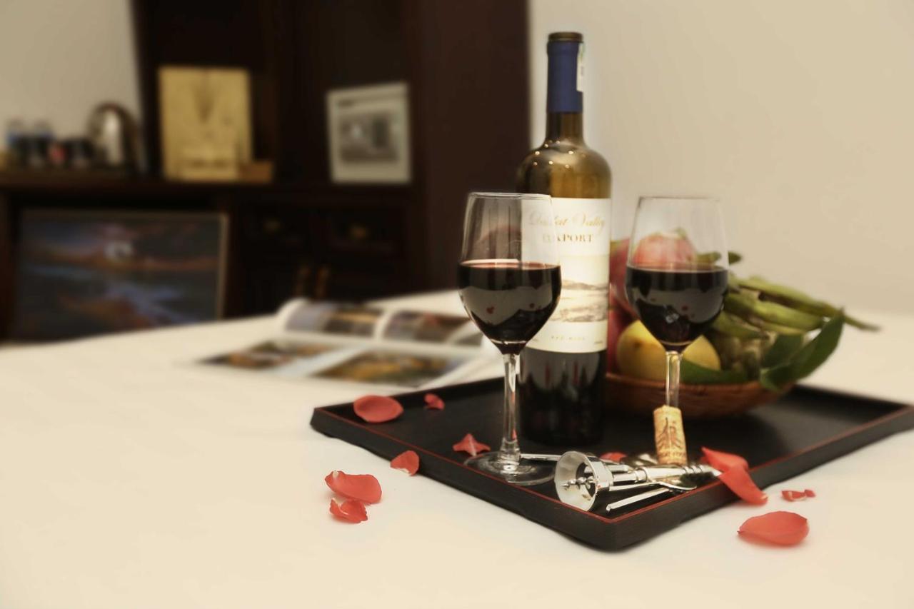 Golden Sail Hotel & Spa Ханой Экстерьер фото